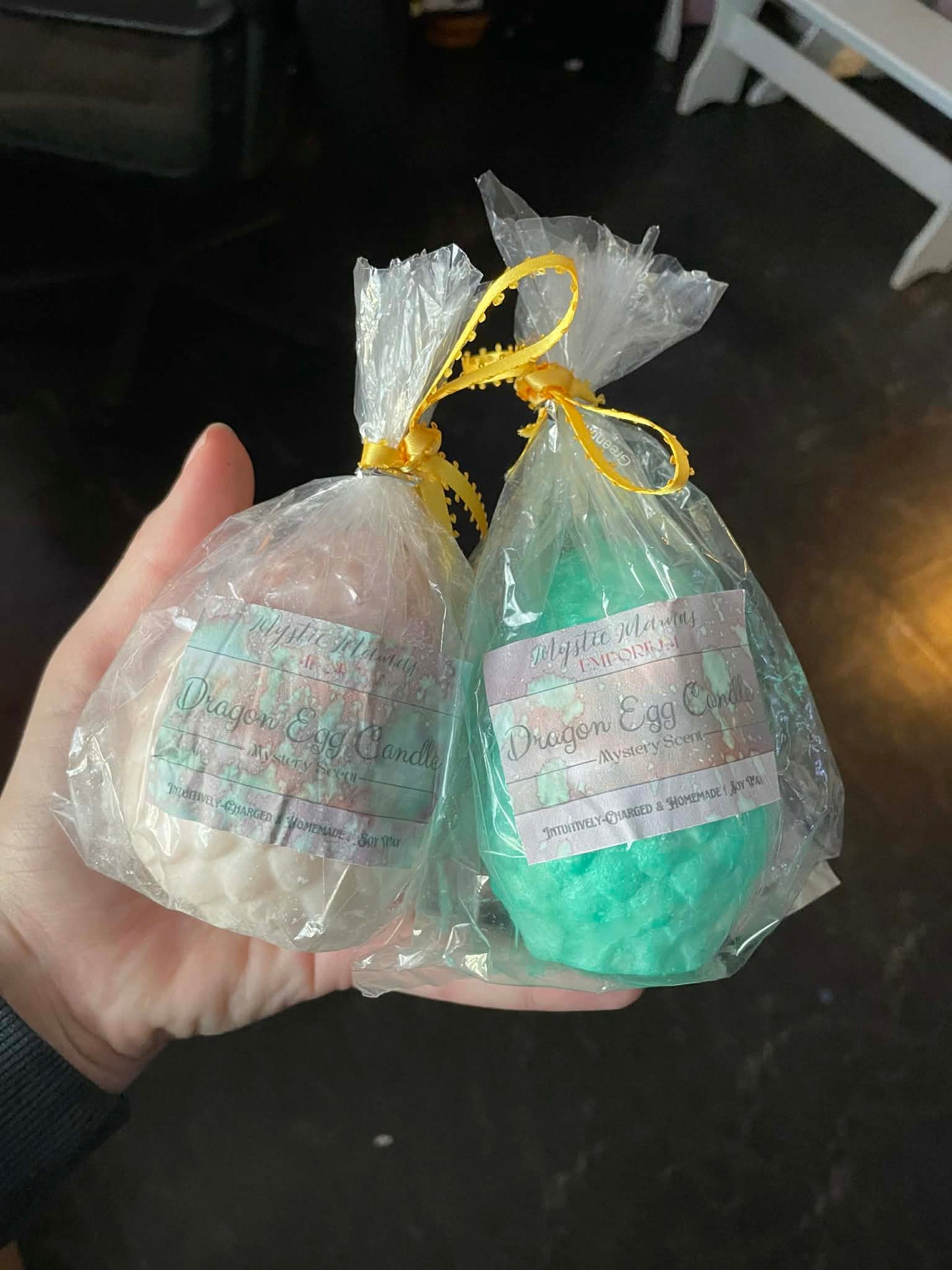 Dragons Egg Candle | Mystery Scent