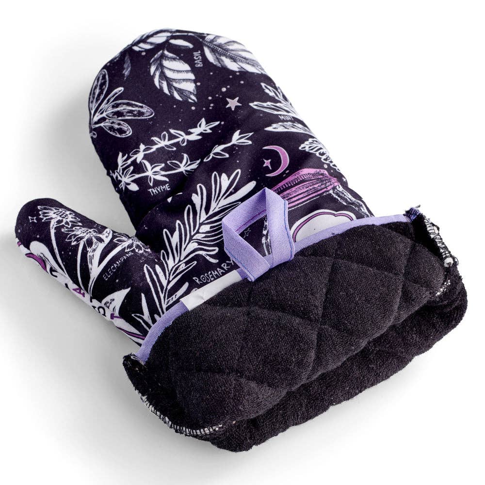 Kitchen Witch Oven Mitt Set -