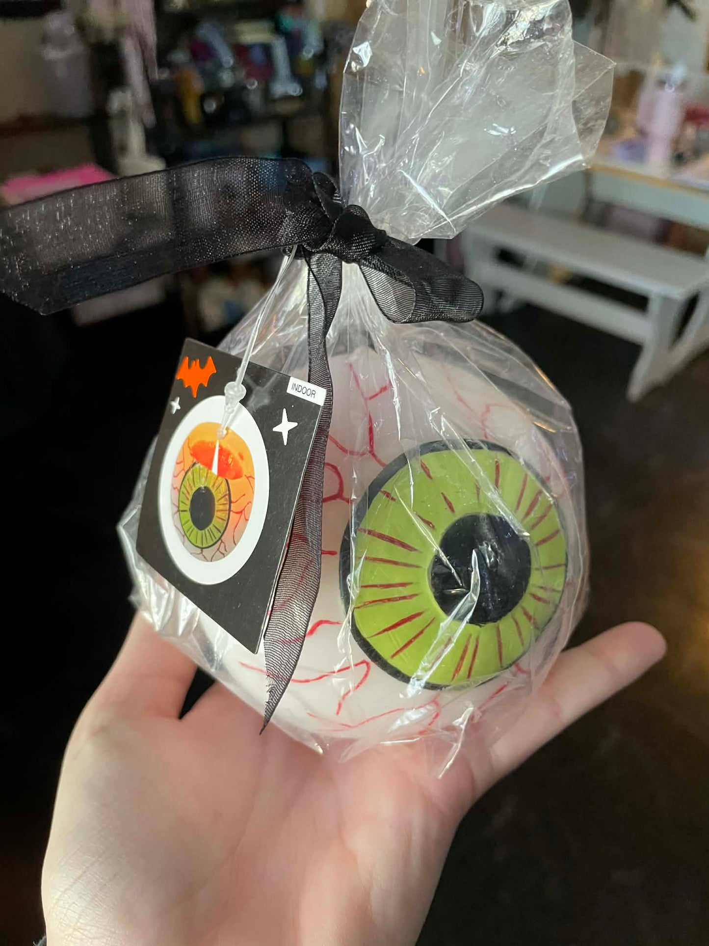 Eyeball Candle