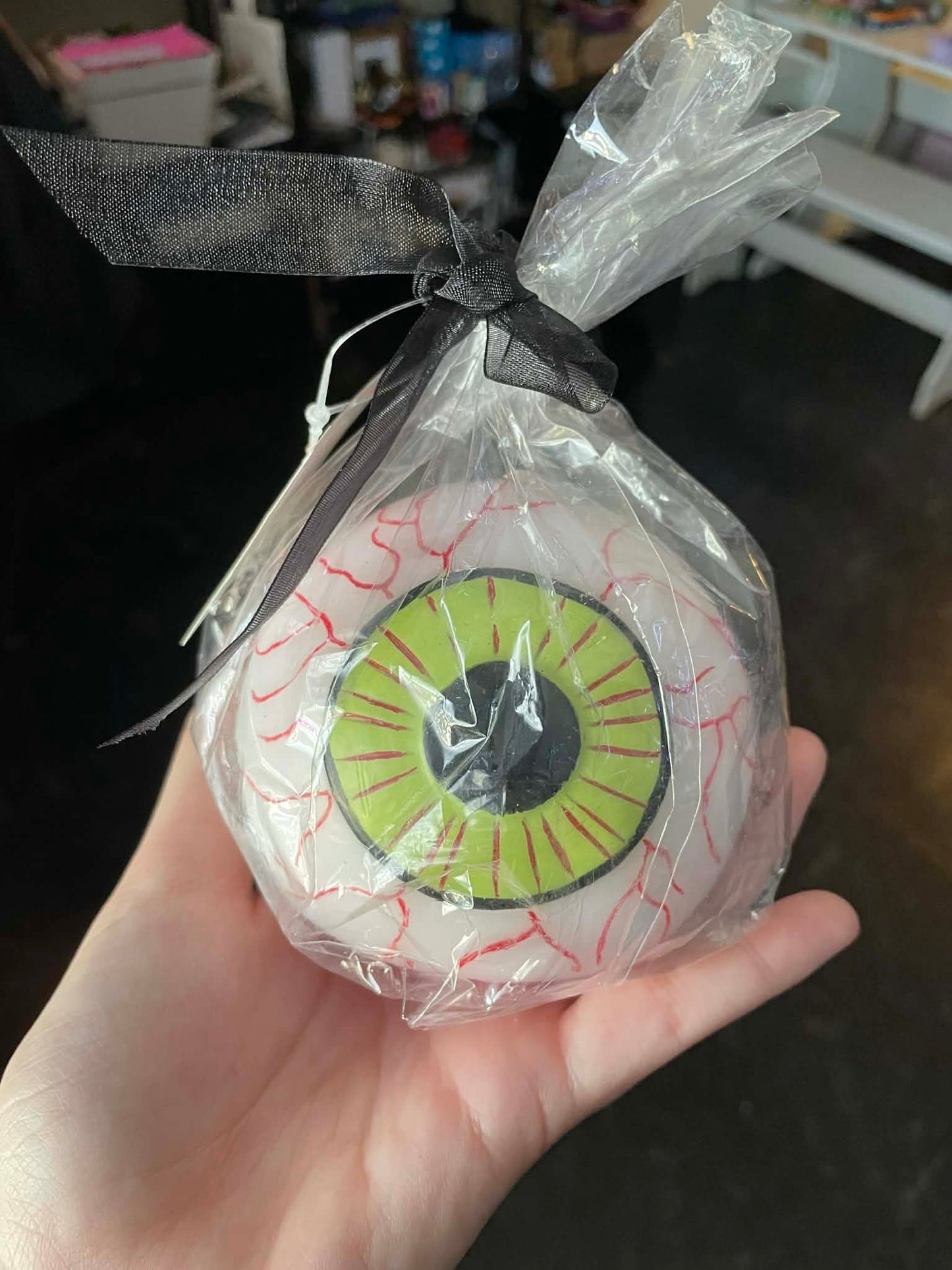 Eyeball Candle