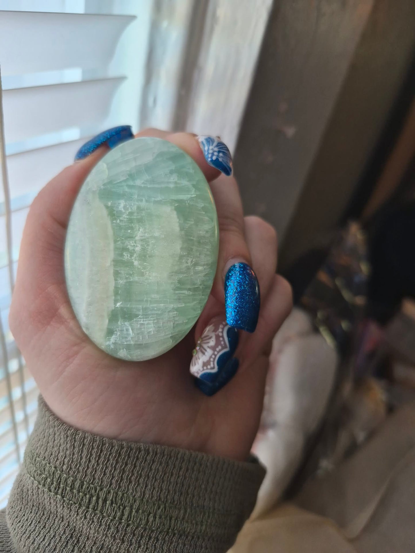 Green Calcite Palmstone