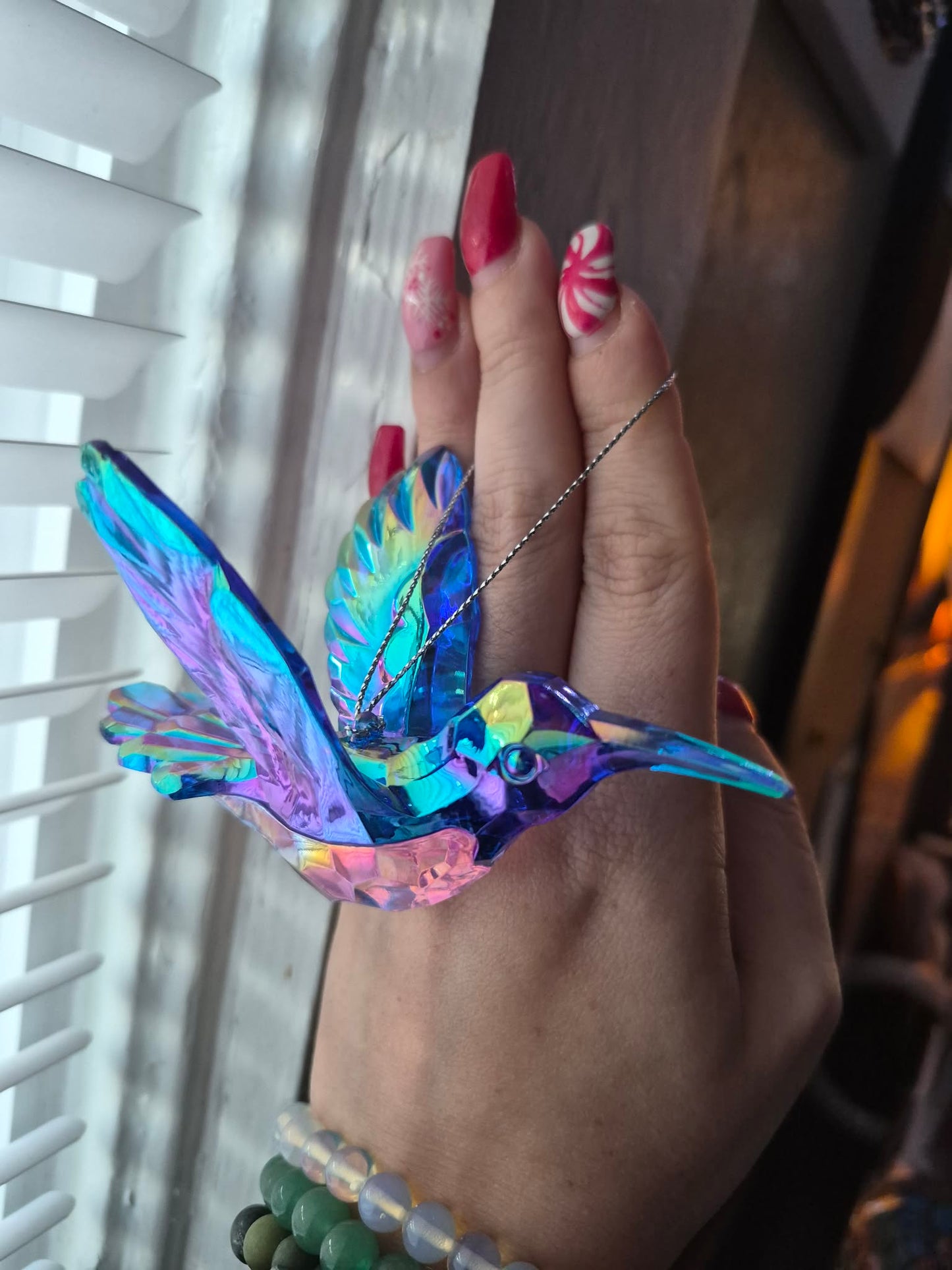 Hanging Hummingbird